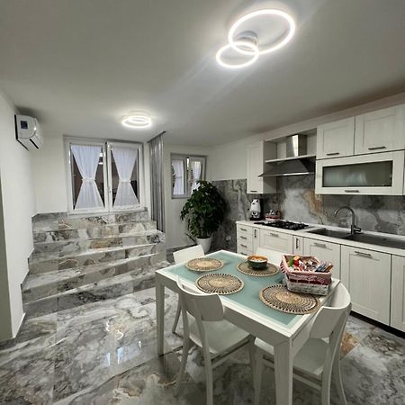 דירות נאפולי Che Casa מראה חיצוני תמונה
